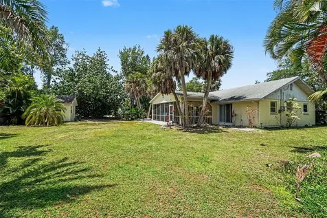 413 Pameto Road Nokomis FL 34275