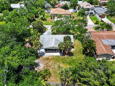 413 Pameto Road Nokomis FL 34275