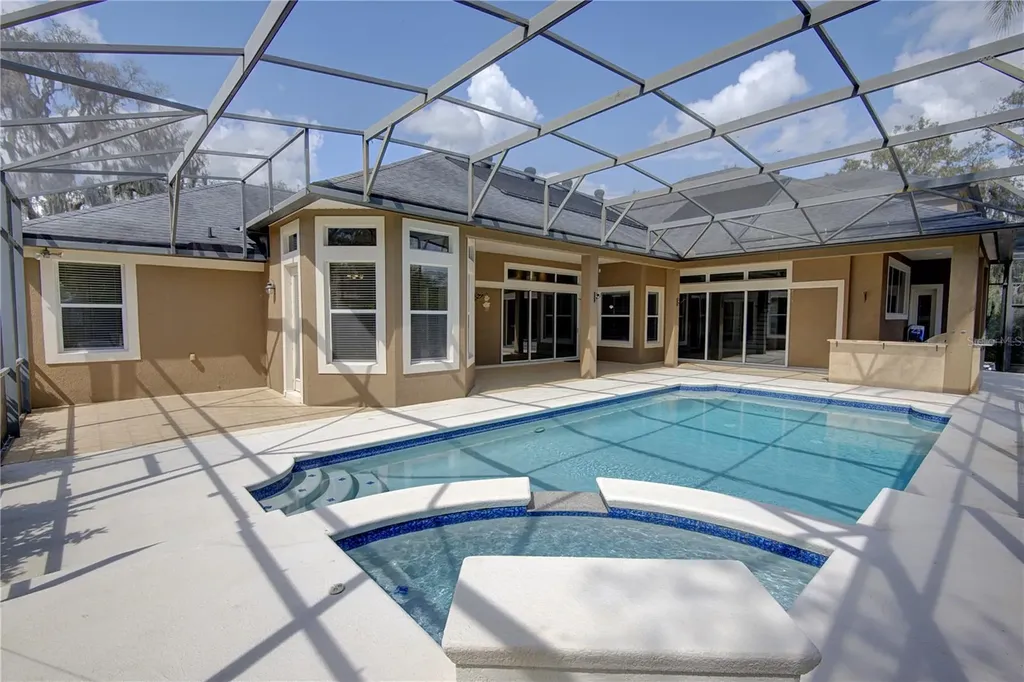 916 Mills Estate Place Chuluota FL 32766