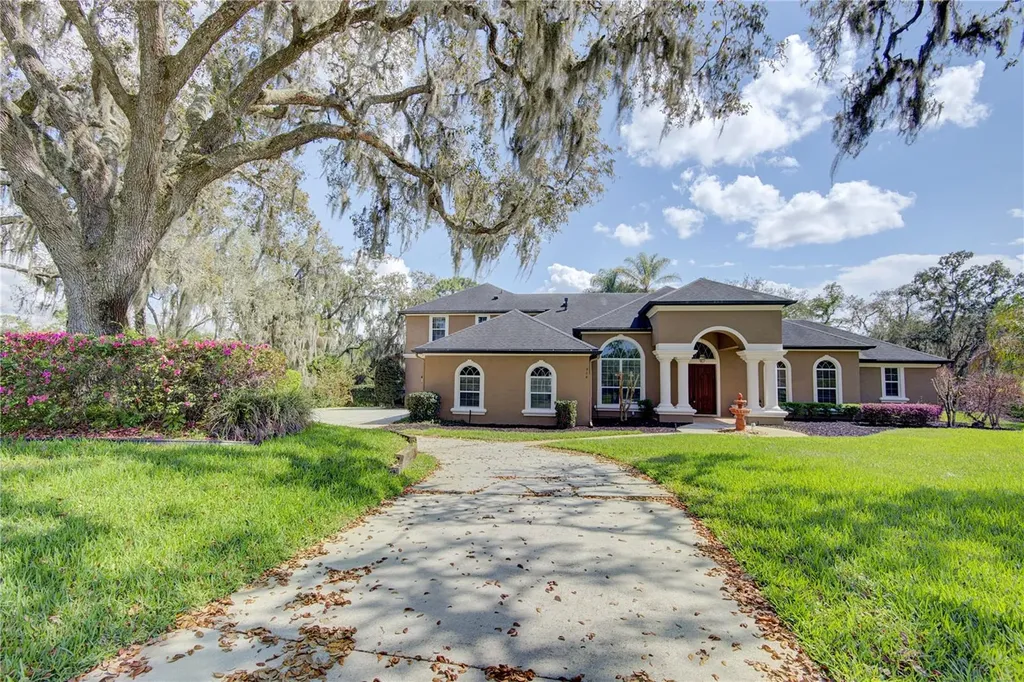 916 Mills Estate Place Chuluota FL 32766