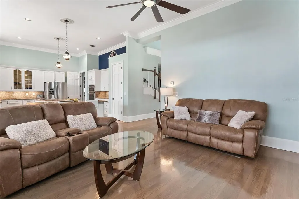 1641 Edgewater Drive Mount Dora FL 32757