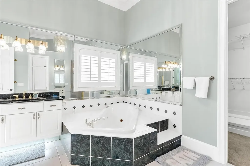 1641 Edgewater Drive Mount Dora FL 32757