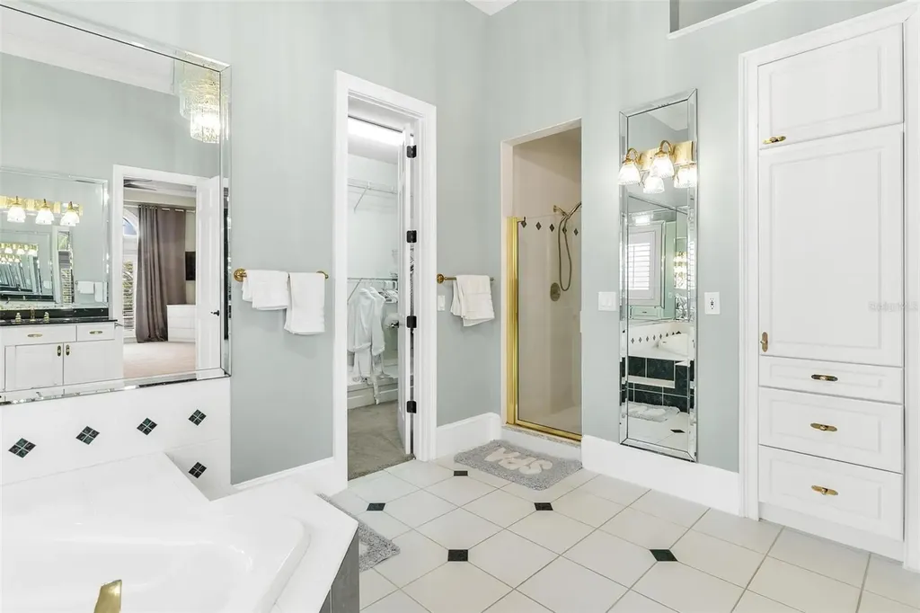 1641 Edgewater Drive Mount Dora FL 32757