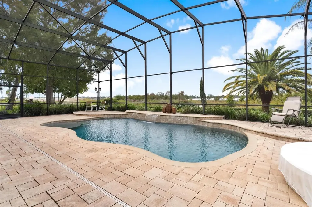 1641 Edgewater Drive Mount Dora FL 32757
