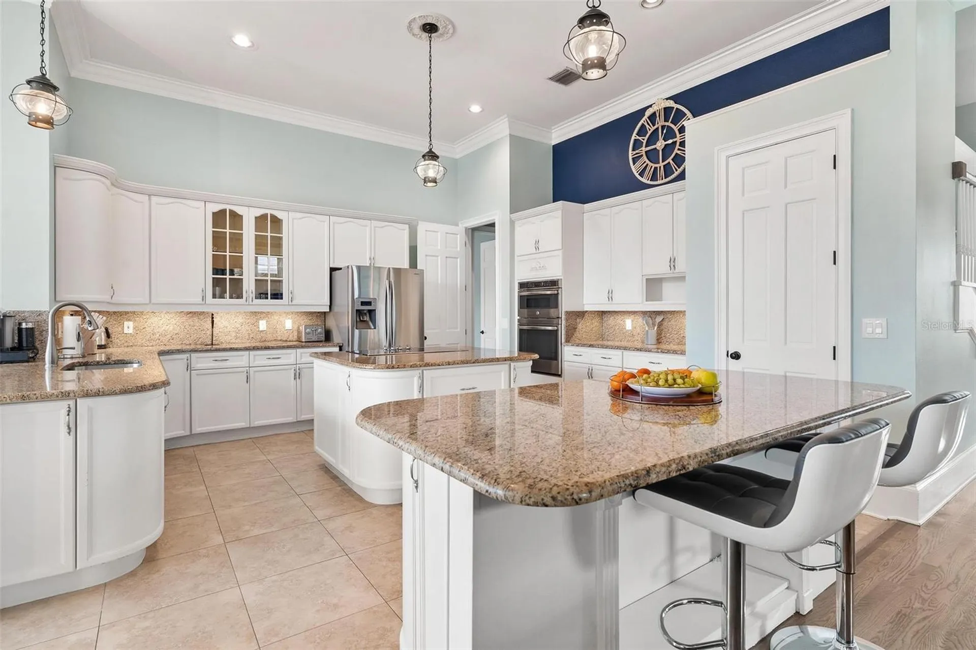 1641 Edgewater Drive Mount Dora FL 32757