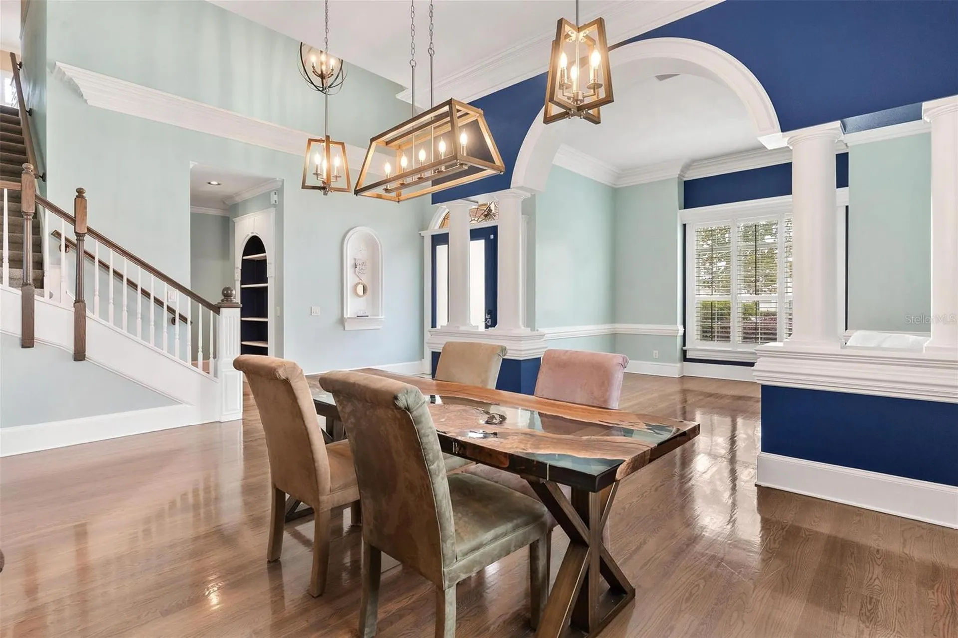 1641 Edgewater Drive Mount Dora FL 32757