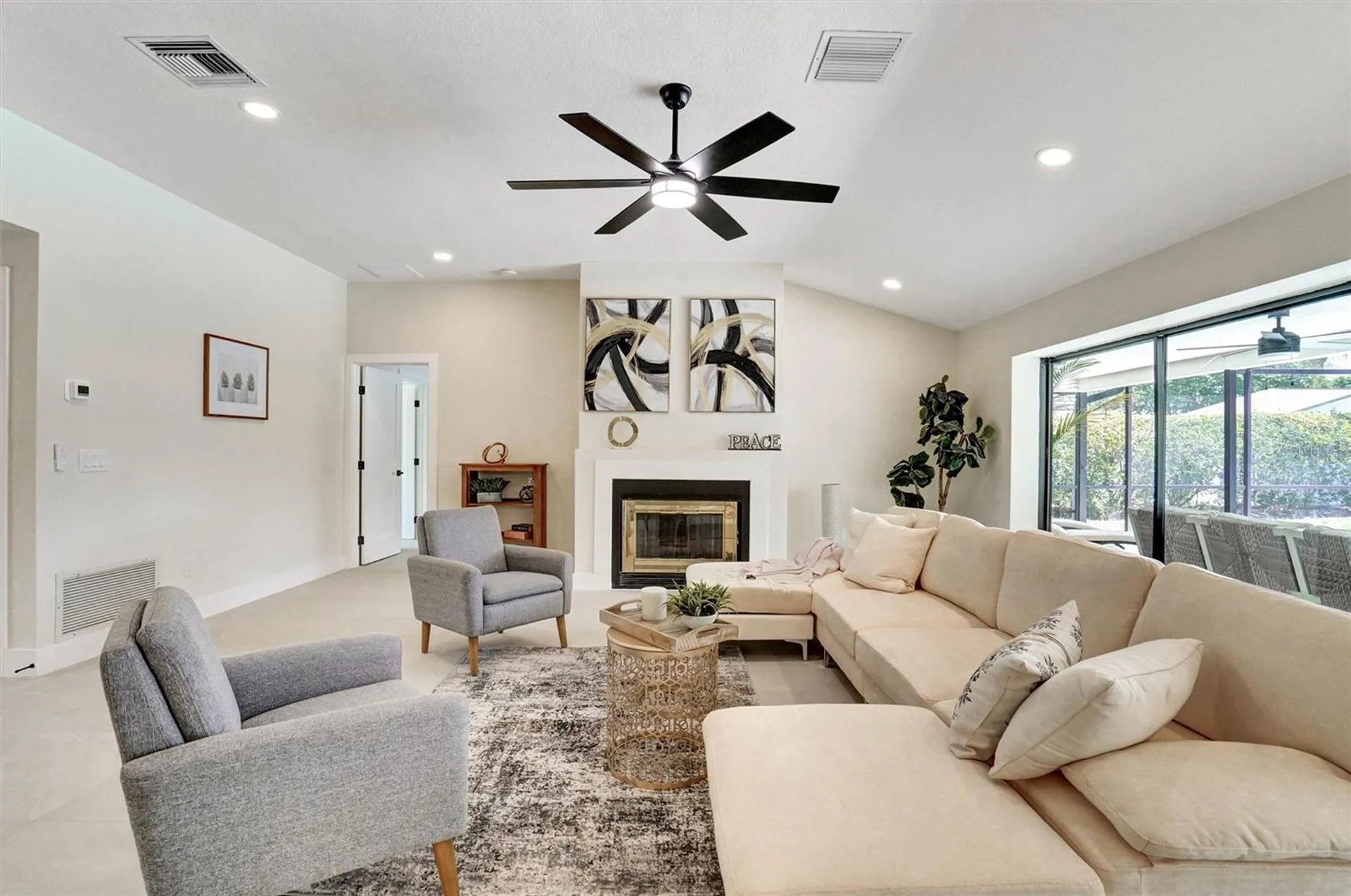 1627 Farrier Trail Clearwater FL 33765