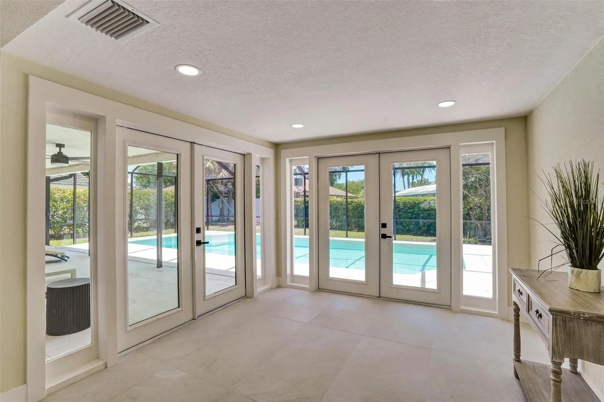 1627 Farrier Trail Clearwater FL 33765