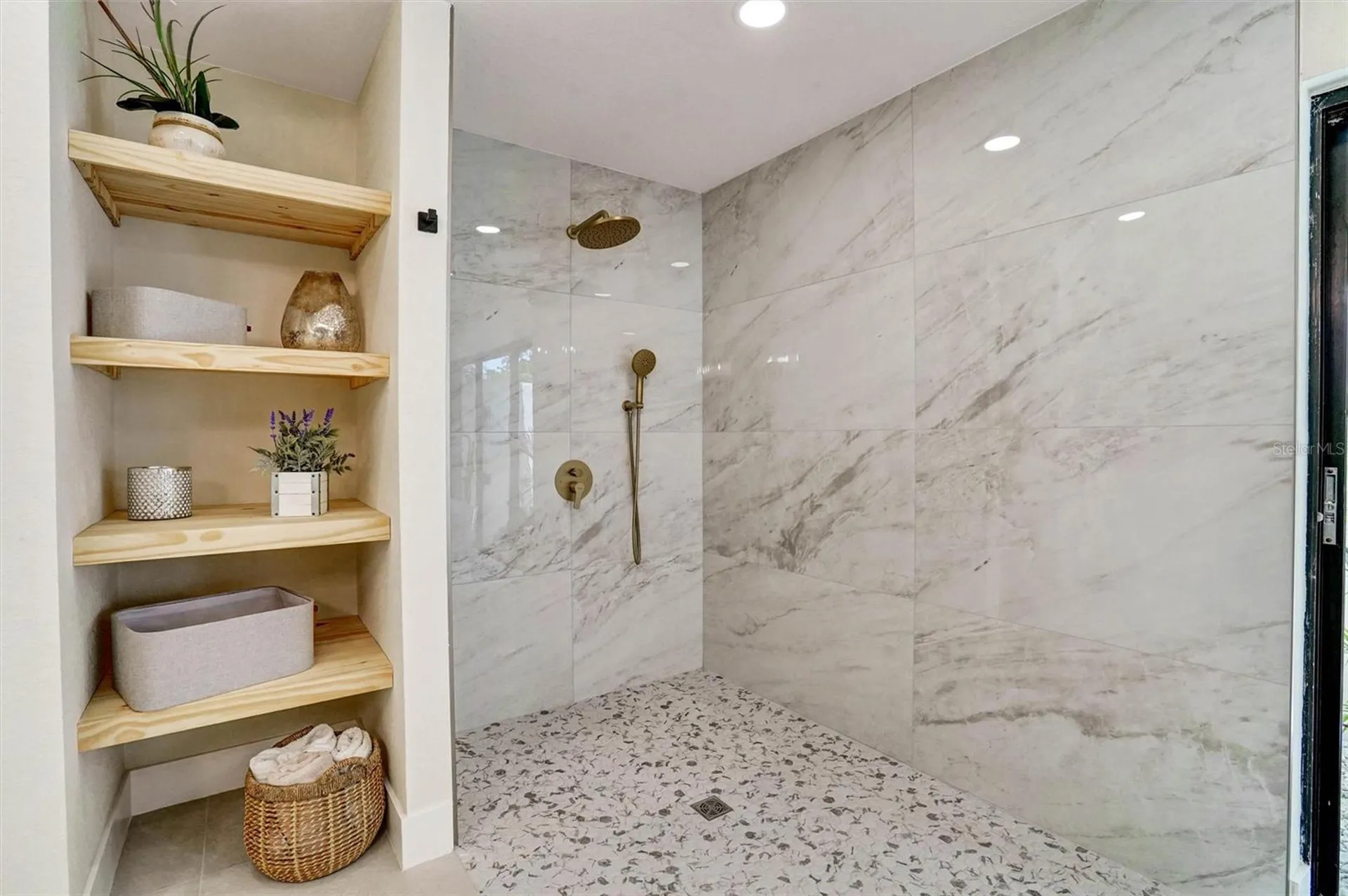 1627 Farrier Trail Clearwater FL 33765