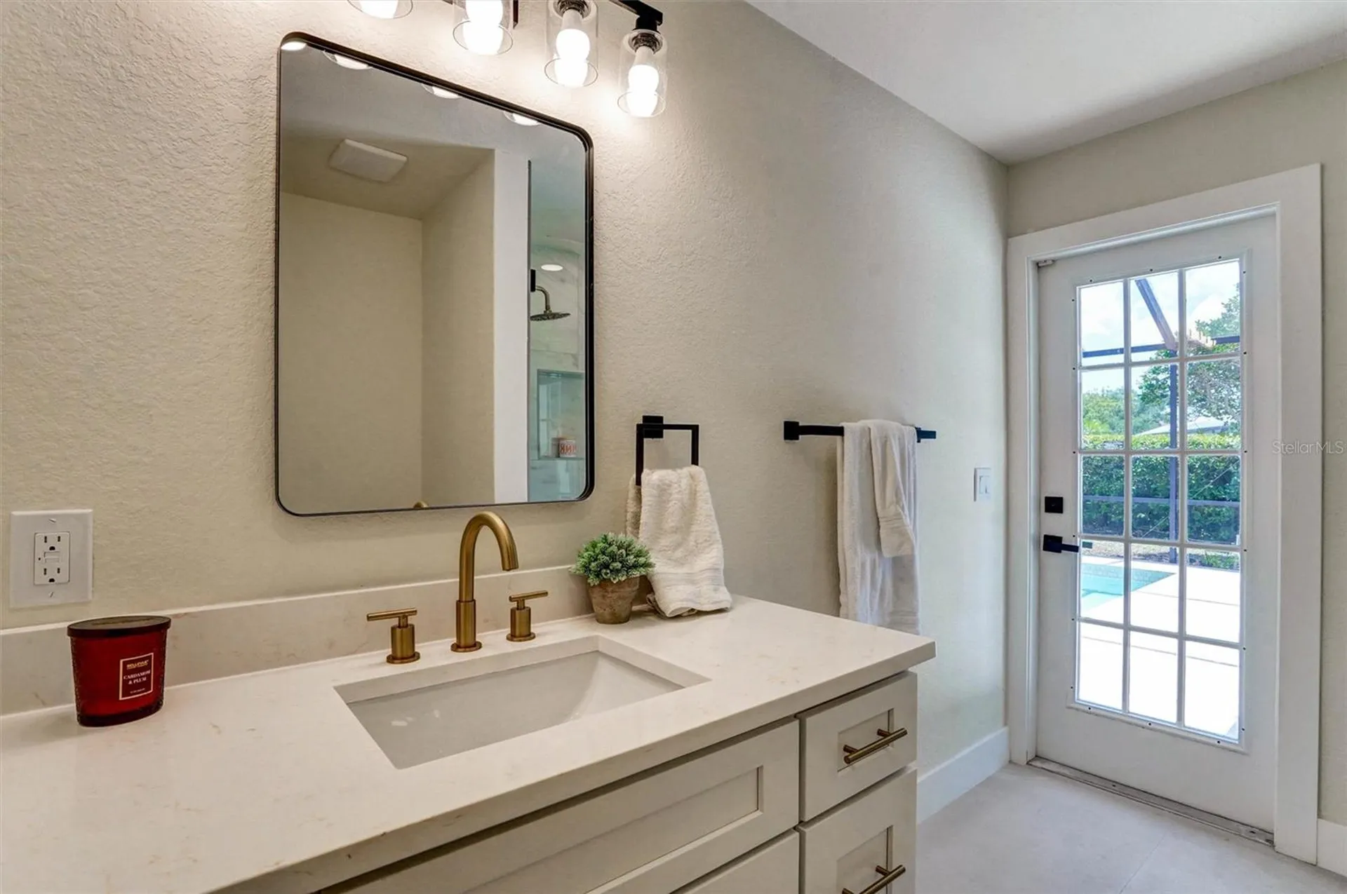1627 Farrier Trail Clearwater FL 33765