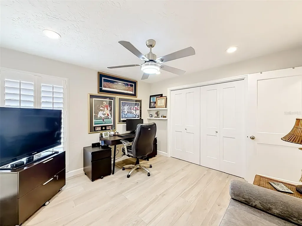 7861 Oliver Road Seminole FL 33777