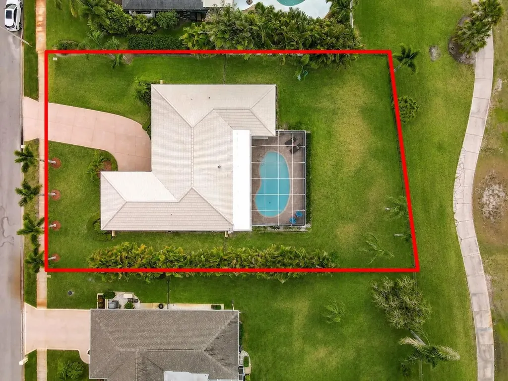 7861 Oliver Road Seminole FL 33777