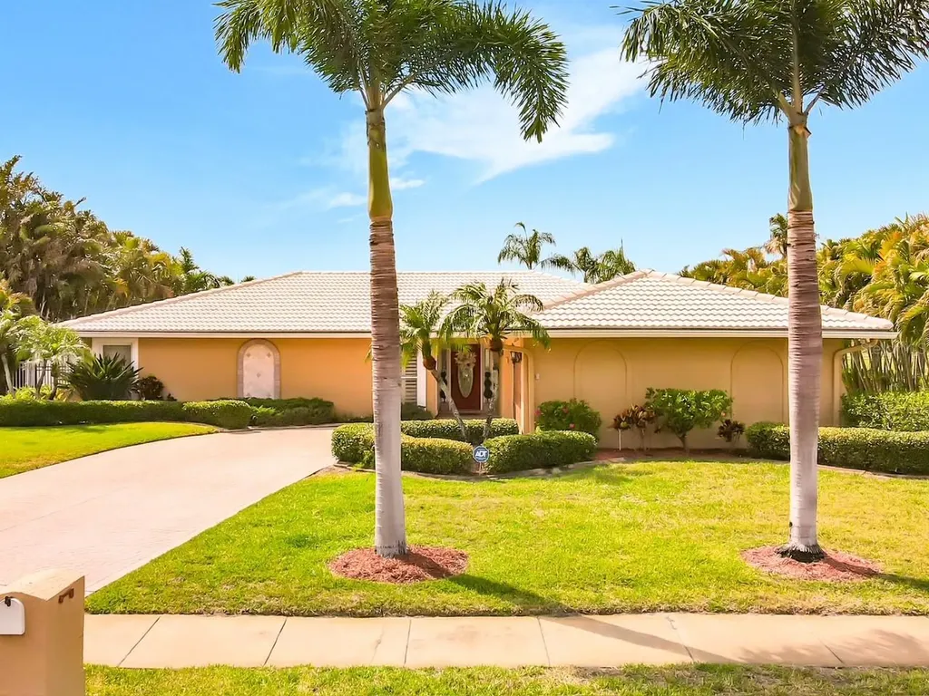 7861 Oliver Road Seminole FL 33777
