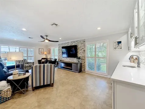 7861 Oliver Road Seminole FL 33777