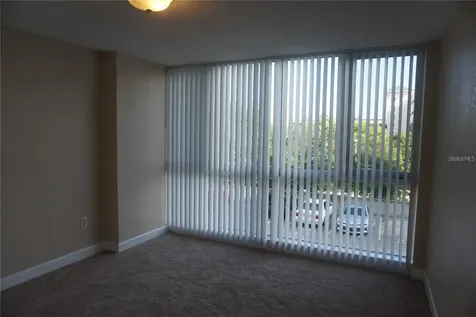 470 3rd Street S St Petersburg FL 33701
