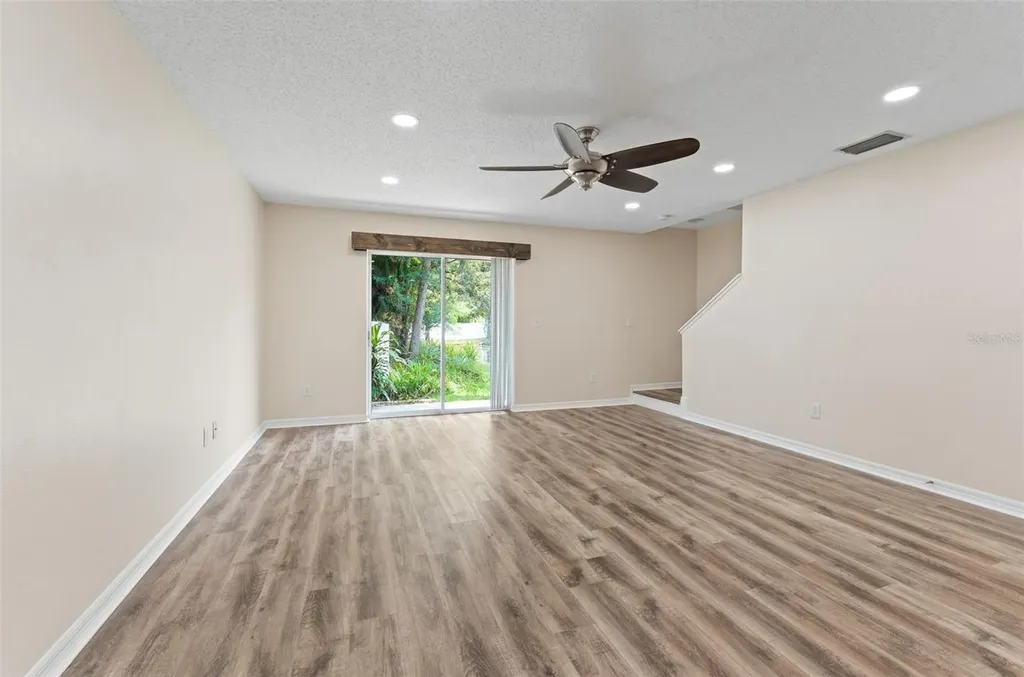 8421 Edgewater Place Boulevard Tampa FL 33615