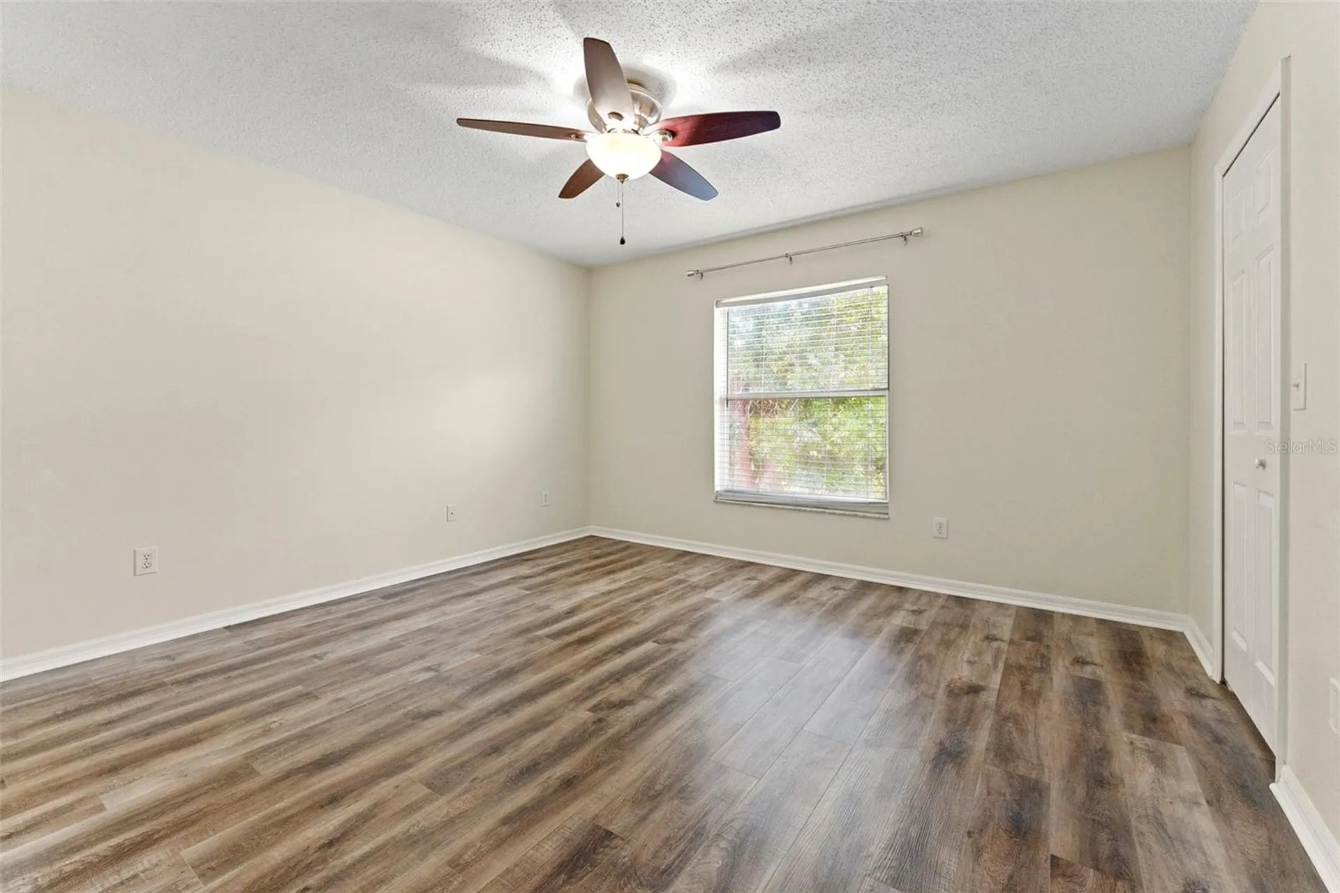 8421 Edgewater Place Boulevard Tampa FL 33615