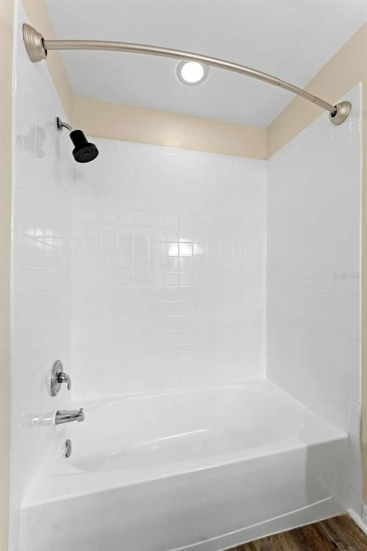 8421 Edgewater Place Boulevard Tampa FL 33615