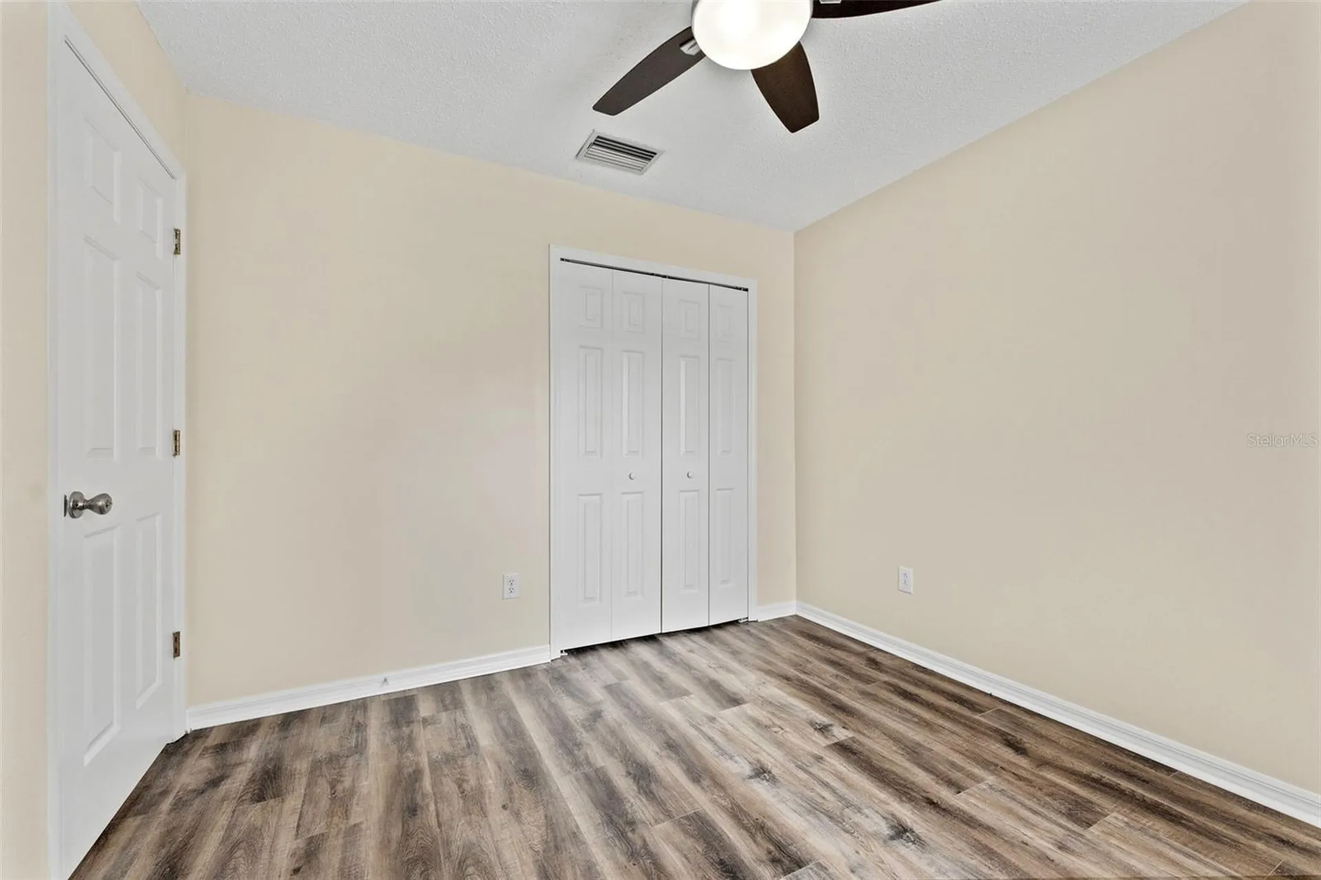 8421 Edgewater Place Boulevard Tampa FL 33615