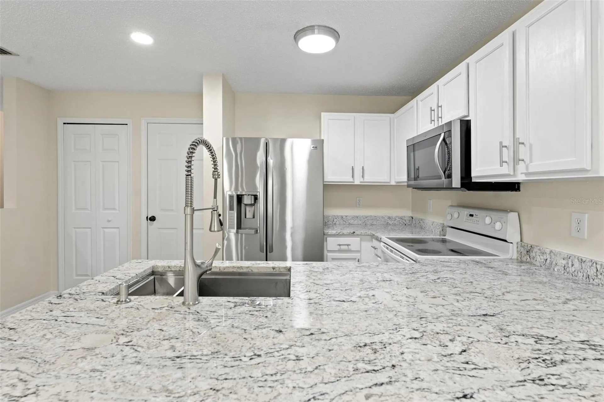 8421 Edgewater Place Boulevard Tampa FL 33615
