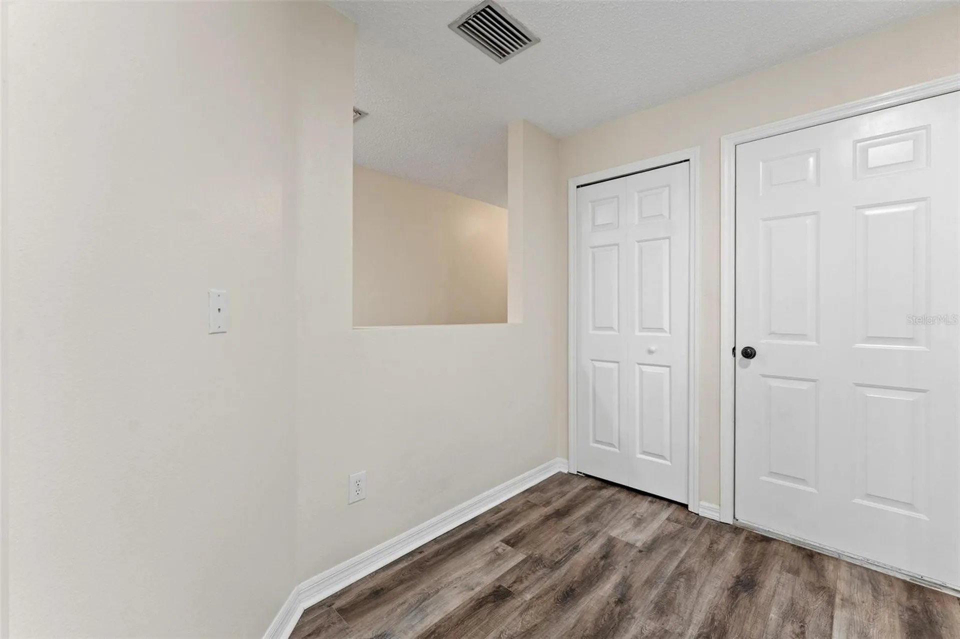 8421 Edgewater Place Boulevard Tampa FL 33615