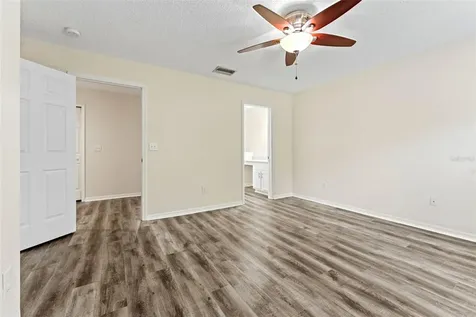 8421 Edgewater Place Boulevard Tampa FL 33615