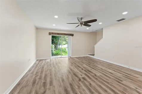 8421 Edgewater Place Boulevard Tampa FL 33615