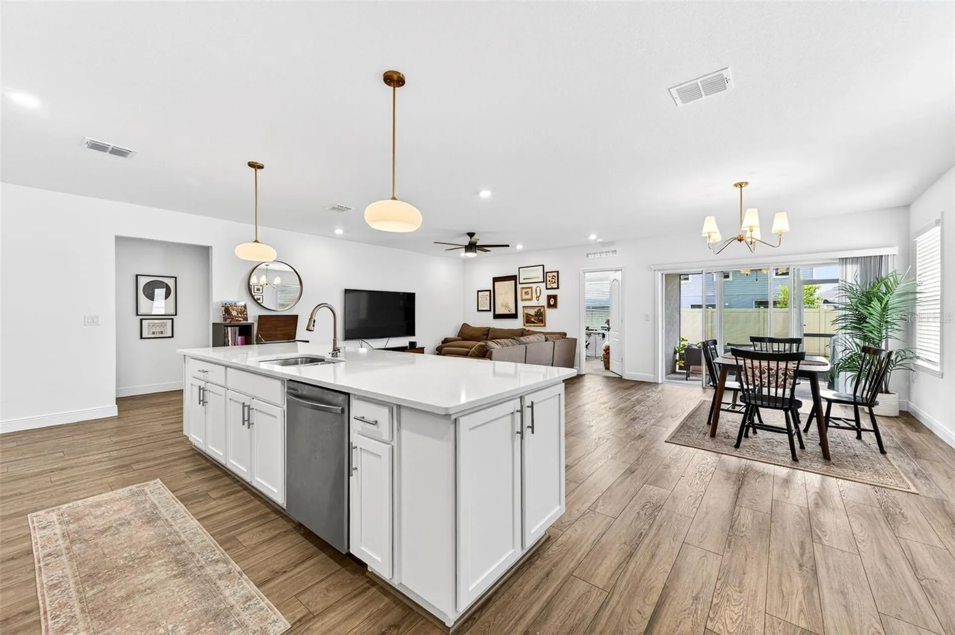 2530 Roygaris Street NW Palm Bay FL 32907