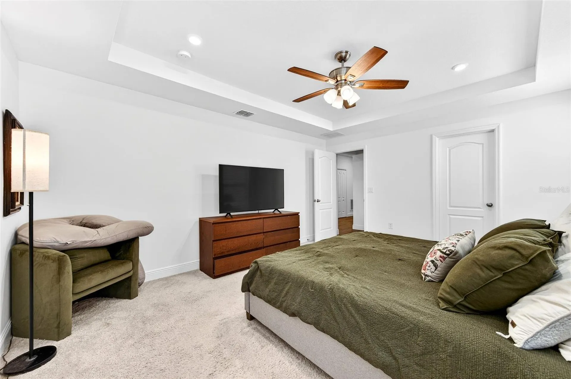 2530 Roygaris Street NW Palm Bay FL 32907