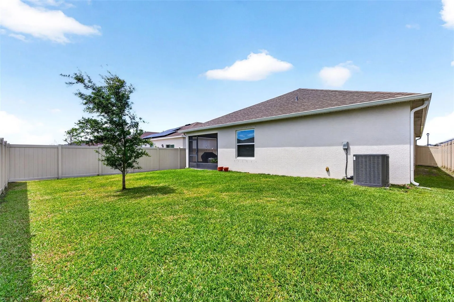 2530 Roygaris Street NW Palm Bay FL 32907