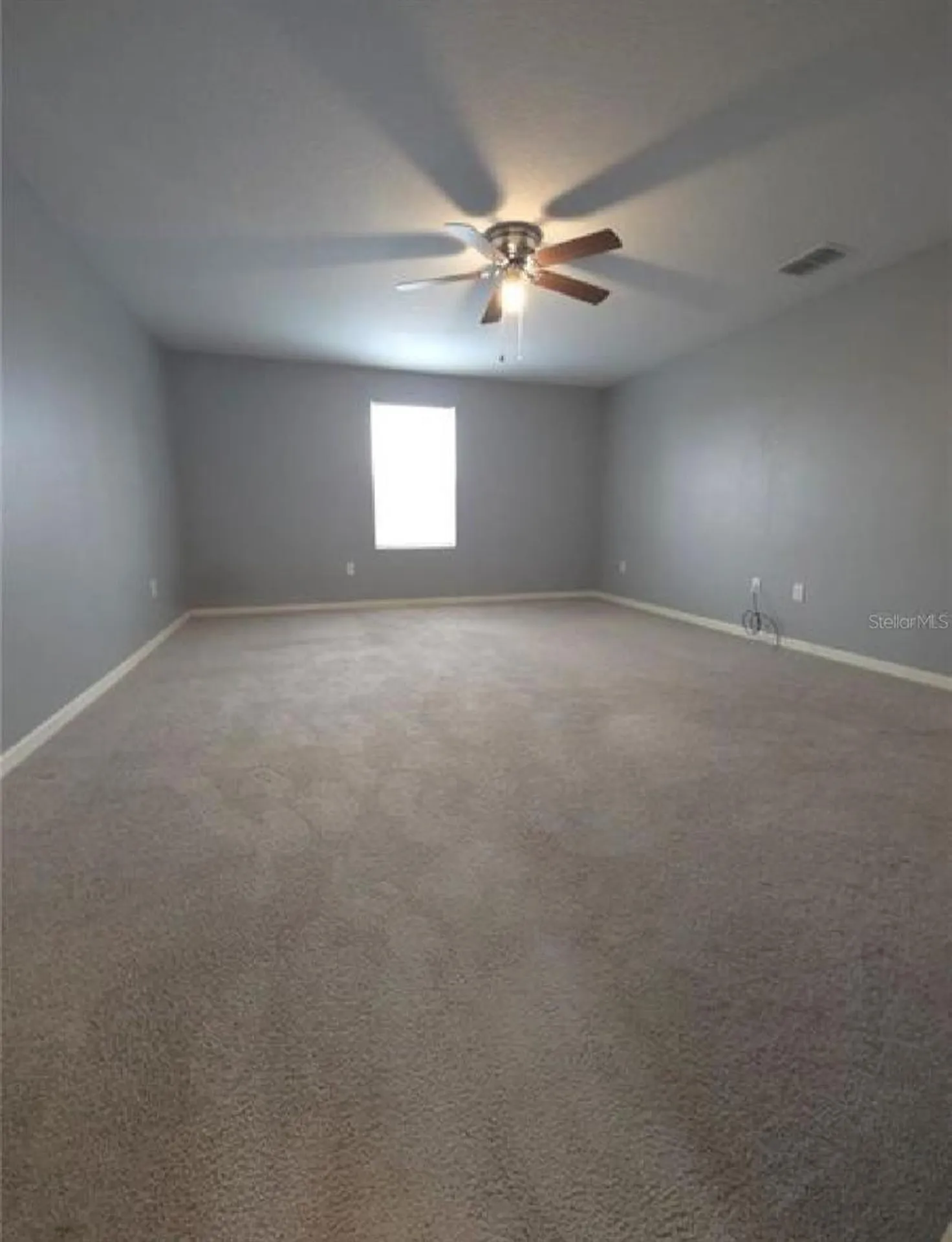 233 Gladiola Court Kissimmee FL 34759