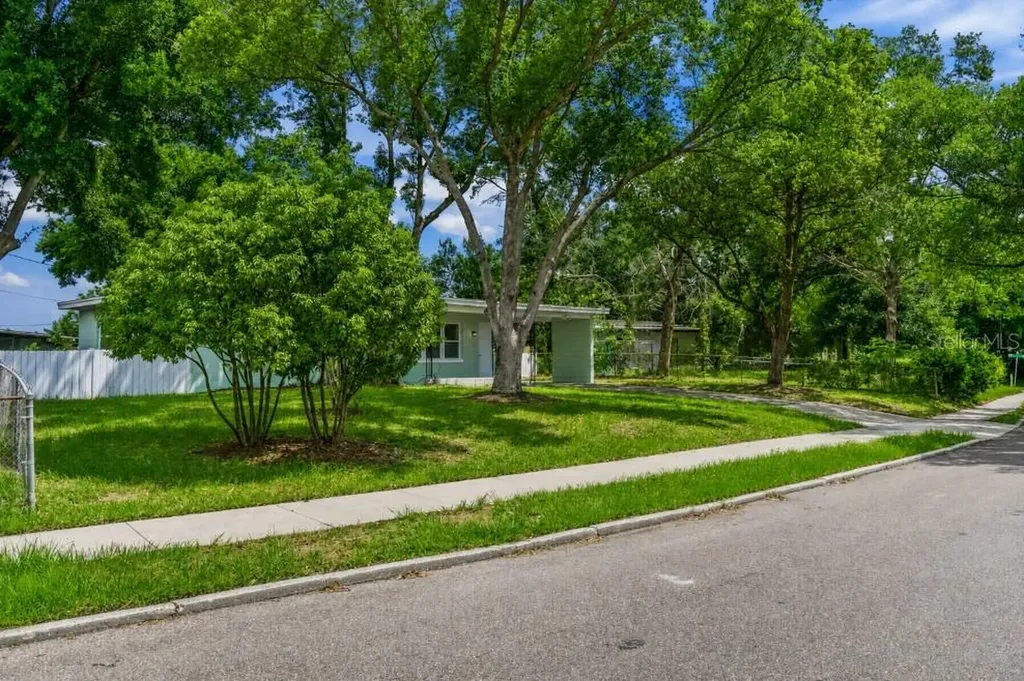 1435 Eden Drive Apopka FL 32703