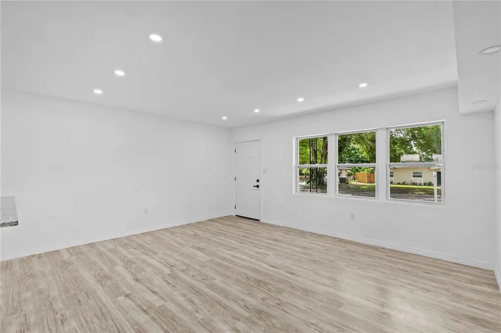 1435 Eden Drive Apopka FL 32703