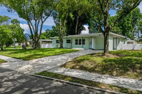 1435 Eden Drive Apopka FL 32703