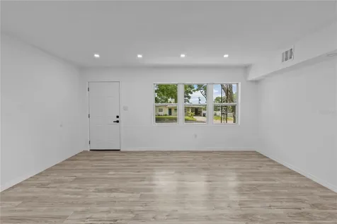 1435 Eden Drive Apopka FL 32703