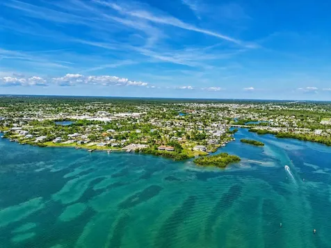 1711 Riverside Drive Englewood FL 34223