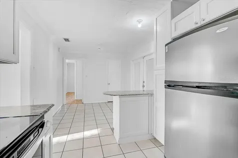 345 S Tuttle Avenue Sarasota FL 34237