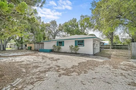 345 S Tuttle Avenue Sarasota FL 34237