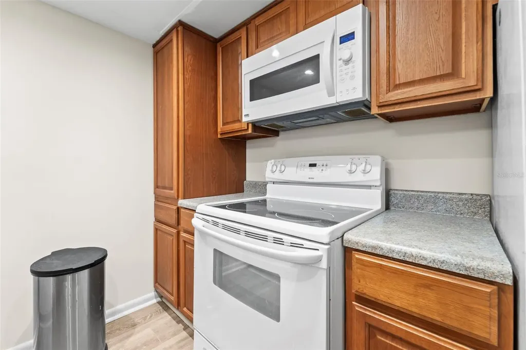 2617 Cove Cay Drive Clearwater FL 33760