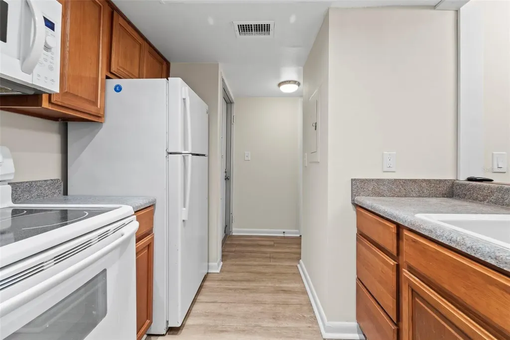 2617 Cove Cay Drive Clearwater FL 33760