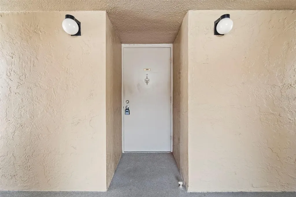 2617 Cove Cay Drive Clearwater FL 33760