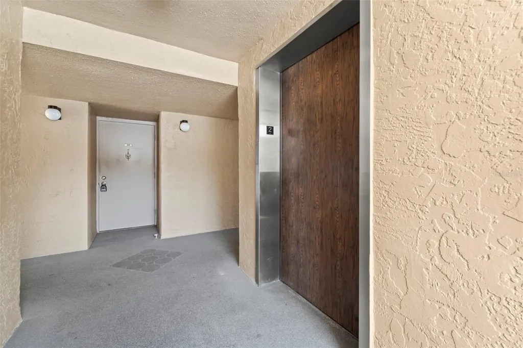 2617 Cove Cay Drive Clearwater FL 33760