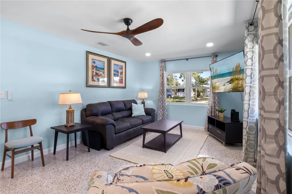 204 29th Street Holmes Beach FL 34217