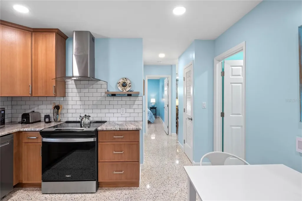 204 29th Street Holmes Beach FL 34217