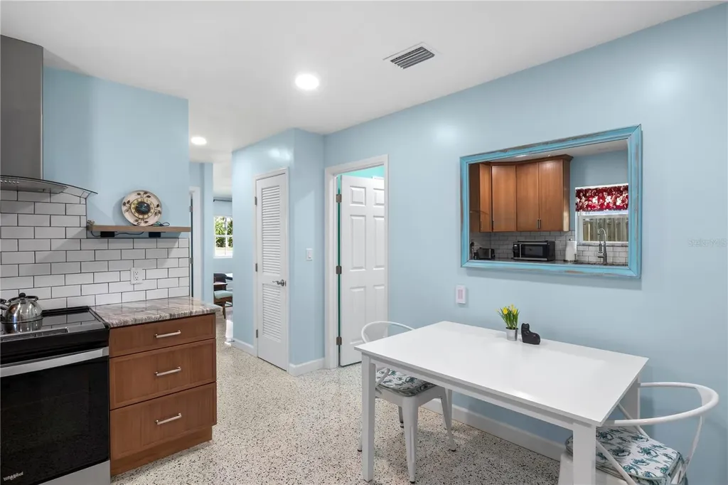 204 29th Street Holmes Beach FL 34217