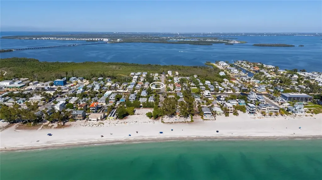 204 29th Street Holmes Beach FL 34217