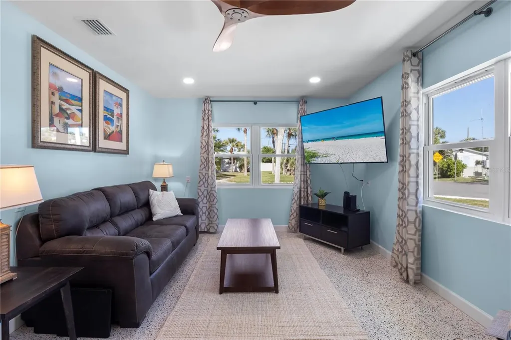 204 29th Street Holmes Beach FL 34217