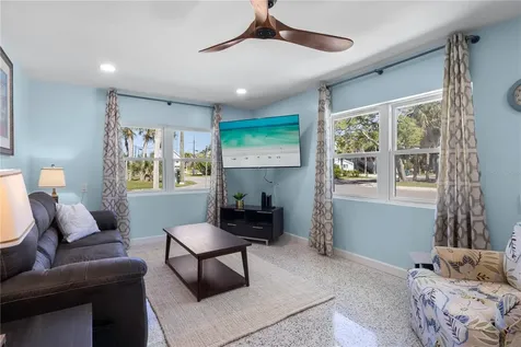204 29th Street Holmes Beach FL 34217