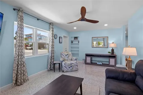 204 29th Street Holmes Beach FL 34217