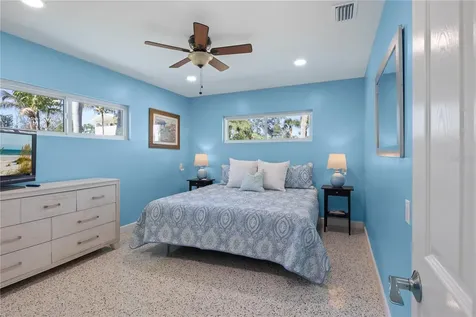 204 29th Street Holmes Beach FL 34217